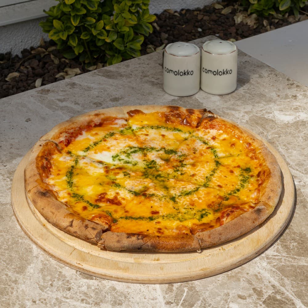 Üç Peynirli Pizza